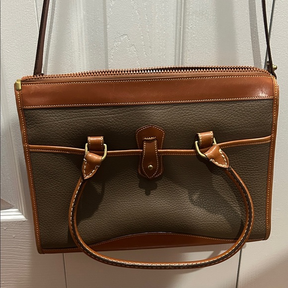 Vintage Dooney & Bourke Brown and Tan Leather Shoulder Bag - Picture 4 of 6
